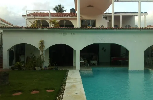 Casa Madrigal Santo Domingo Pooll